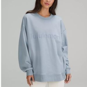 Lululemon Perfectly Oversized Graphic Crew Size 6 Chambray NWT